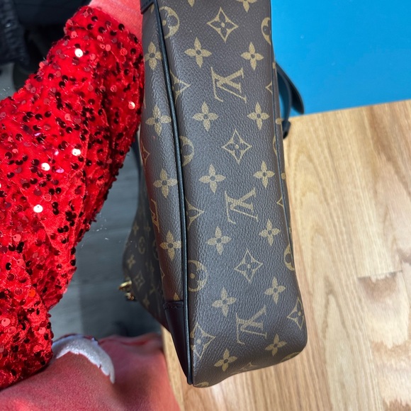 Louis Vuitton Odeon. This bag is in pristine condition - Picture 7 of 8